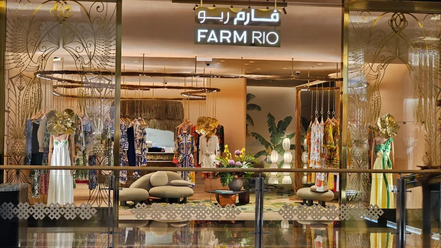 Dubai, UAE - 11th July 2024: Front View of Farm Rio Store Showcasing Stylish Dresses and Chic Decor in a Mall of the Emirates Shopping Mall, Highlighting Trendy Clothing and Sophistication.