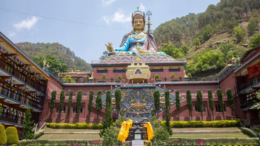 Pharping, Nepal. 15 May, 2025.138 ft tall statue of Guru Padmasambhav in the Ogyen Maha Guru Samten Osel Dechen Phodrang Ling Retreat center, Dollu Pharping, Nepal.