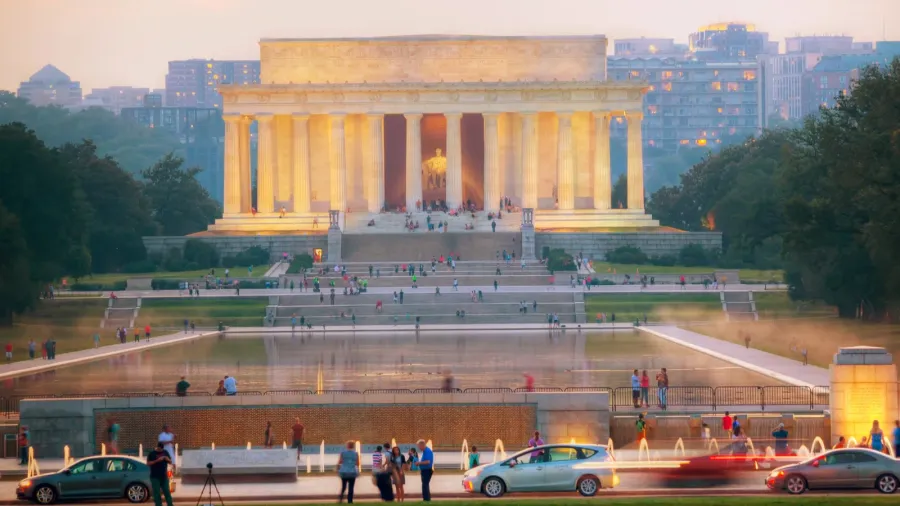abraham lincoln memorial in washington