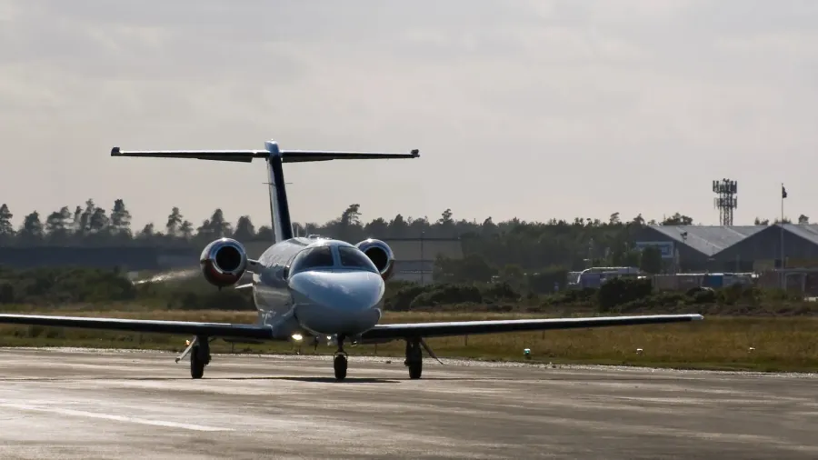 business jet