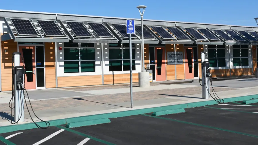 costa mesa california  19 dec 2022 the ronnenberg center