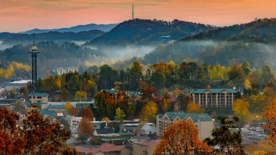 gatlinburg tn cityscape in the fall