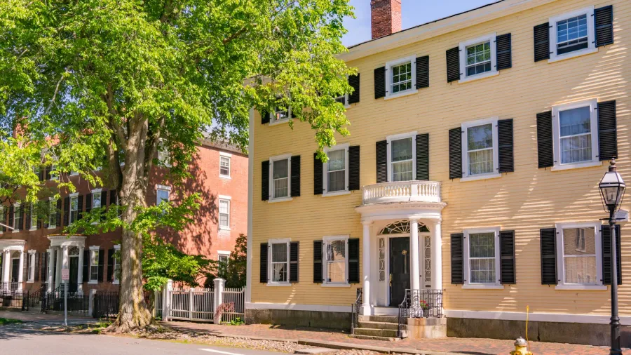 historic homes in salem massachusetts