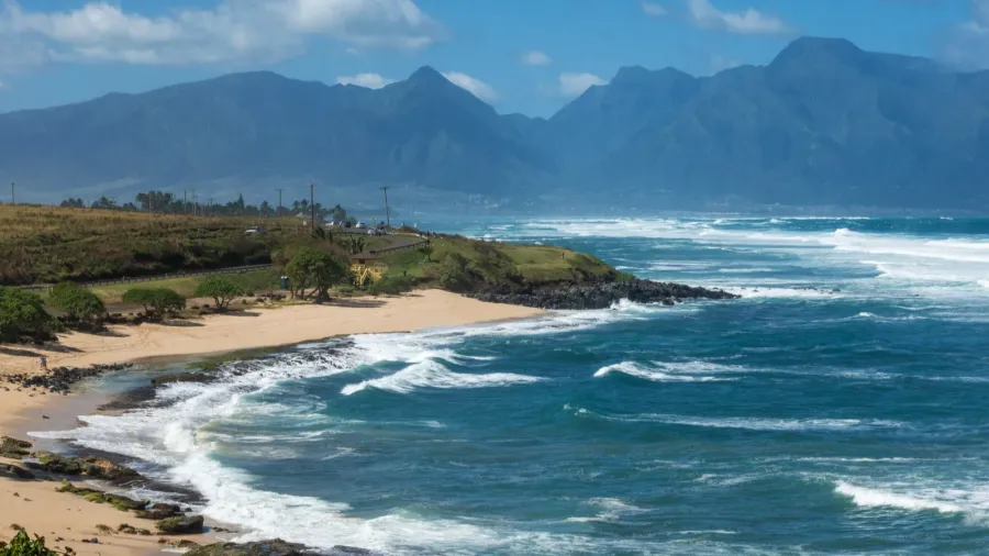 hookipa beach on the island of maui