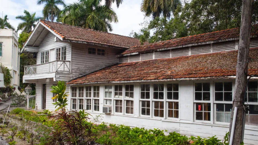 house finca vigia where ernest hemingway lived from 1939 to