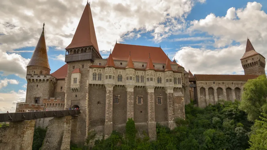 hunedoara castle also known a corvin castle or hunyadi castle
