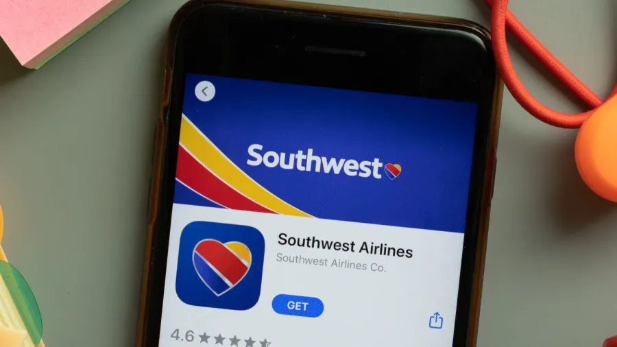 new york usa  27 september 2020 southwest airlines mobile