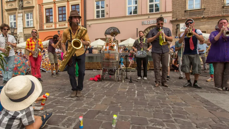 participants at international festival of street theatres