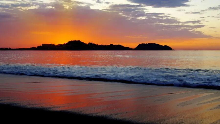 sunset in guanacaste